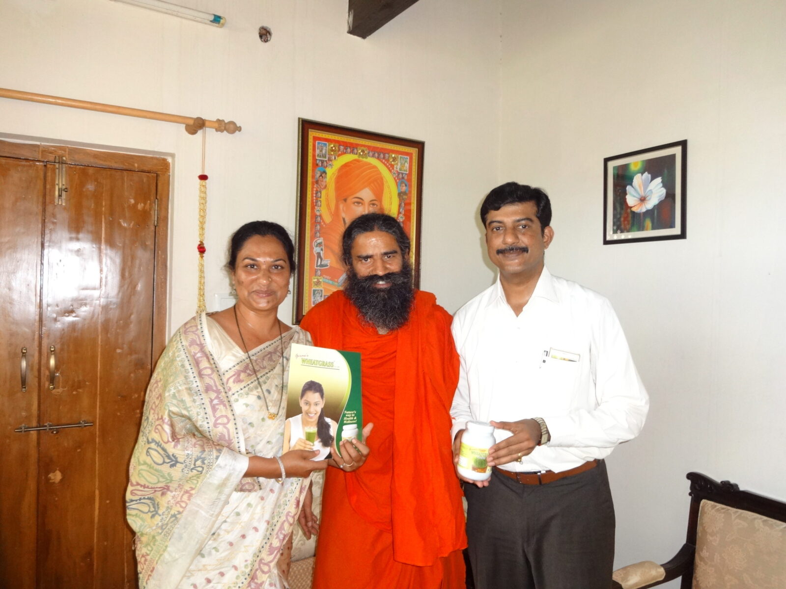 Mr. and Mrs. Hemant Girme with Swami Ramdev